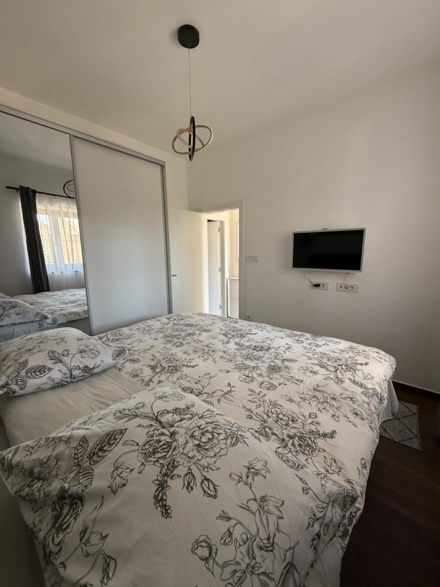 Apartment Batinica Sibenik Bagian luar foto