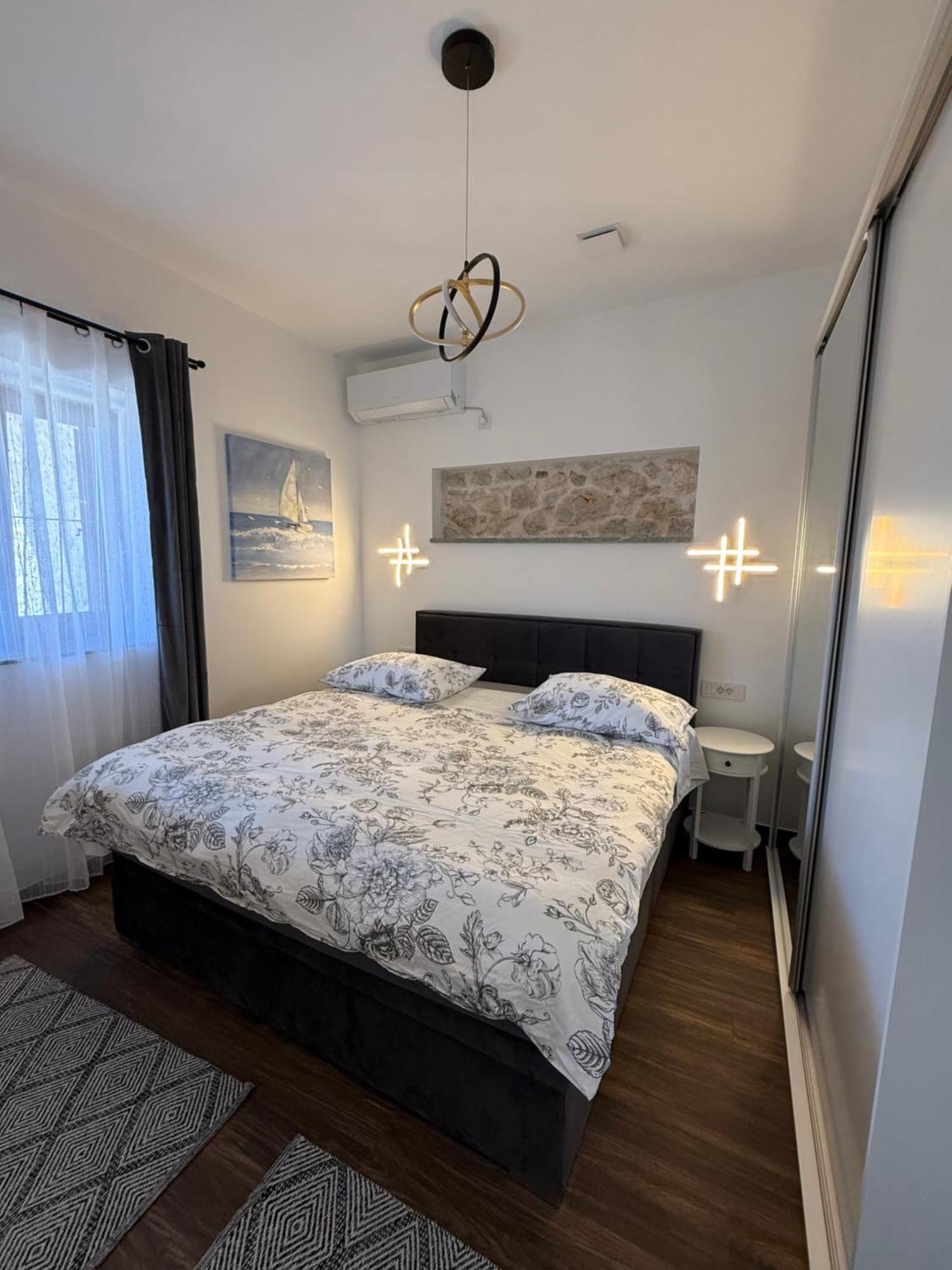 Apartment Batinica Sibenik Bagian luar foto