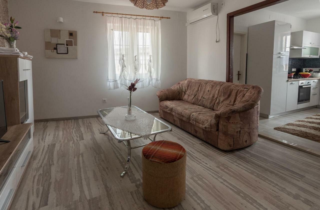 Apartment Batinica Sibenik Bagian luar foto