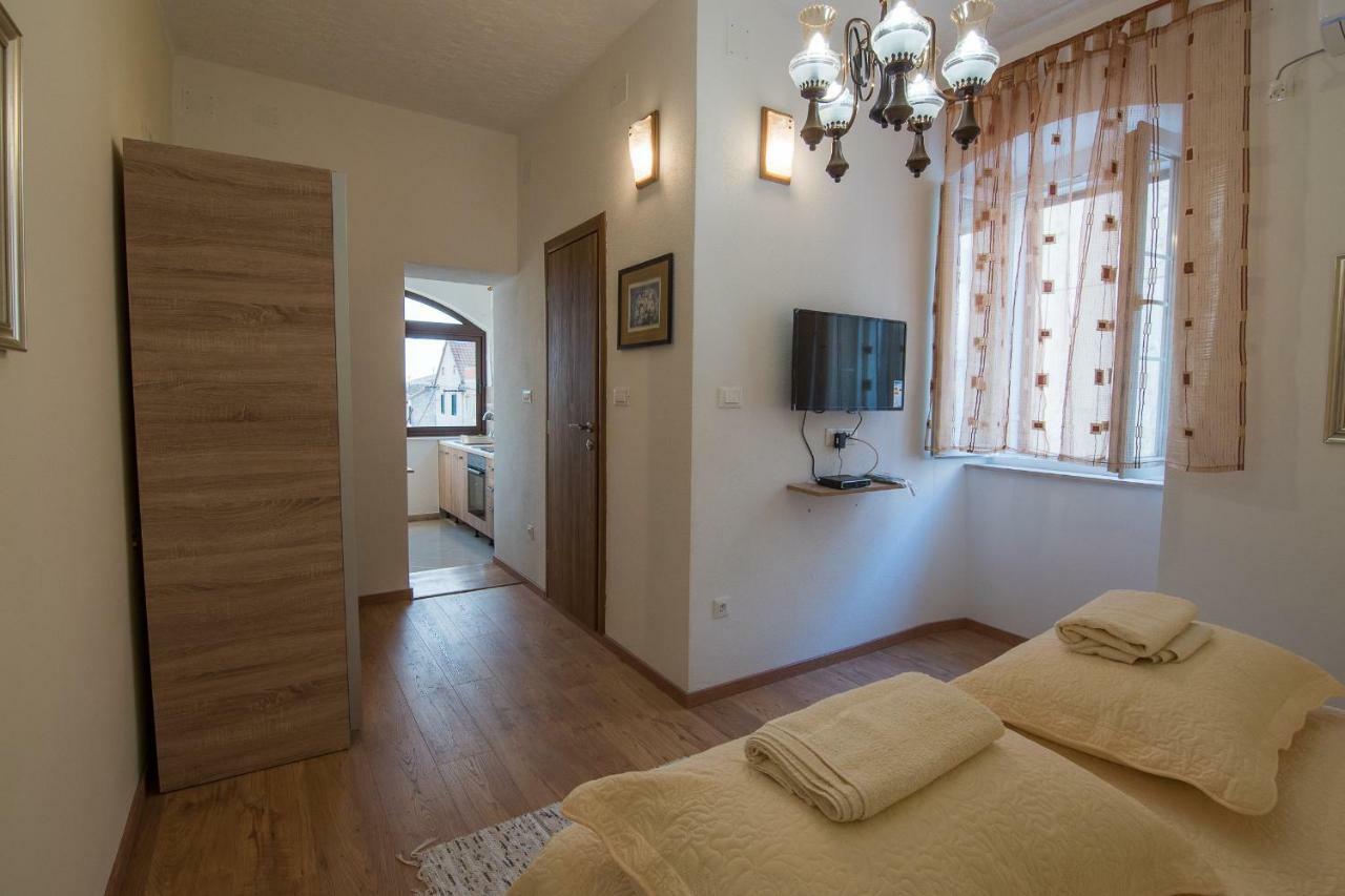 Apartment Batinica Sibenik Bagian luar foto